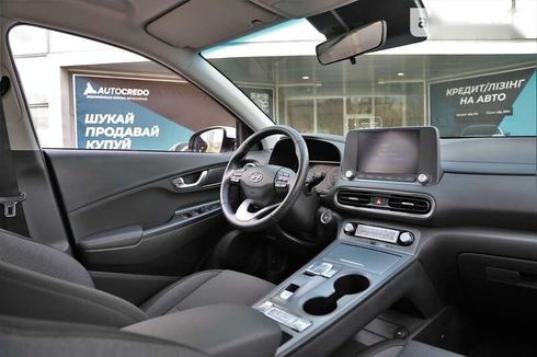 Hyundai Kona Electric 2021 - фото 12