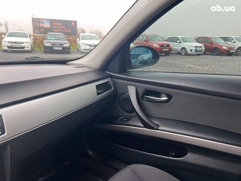 BMW 3 серия 2007 серый - фото 25