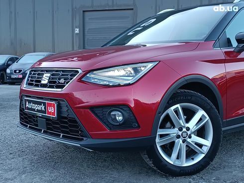 SEAT Arona 2018 красный - фото 4