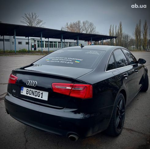 Audi A6 2013 черный - фото 3