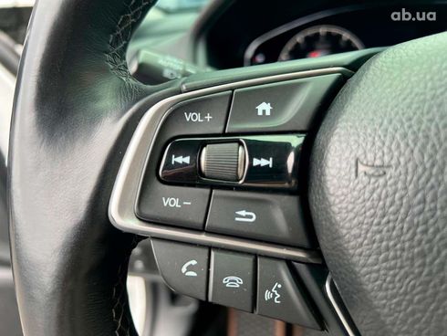 Honda Accord 2018 белый - фото 99