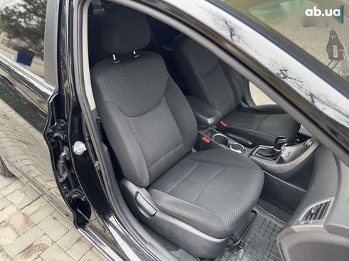 Hyundai Elantra 2014 - фото 29