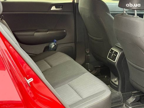 Kia Sportage 2019 красный - фото 45