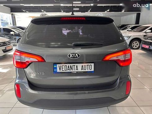 Kia Sorento 2013 - фото 7