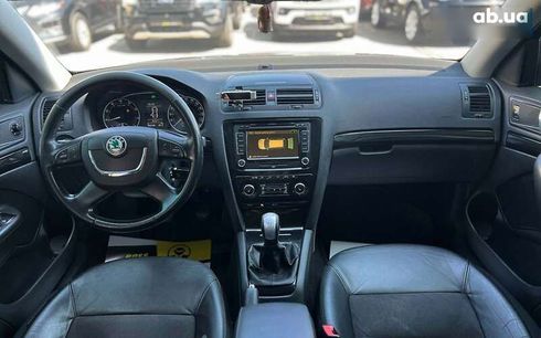 Skoda Octavia 2010 - фото 15