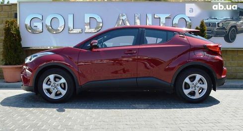 Toyota C-HR 2017 - фото 6