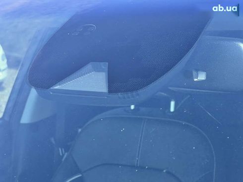 Kia Niro 2019 - фото 15
