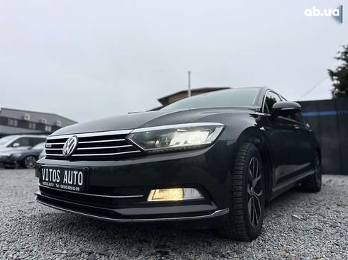 Volkswagen Passat 2018 - фото 13