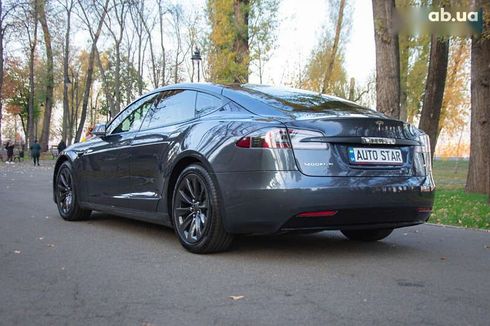 Tesla Model S 2017 - фото 6