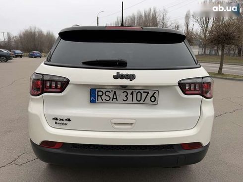 Jeep Compass 2021 - фото 12