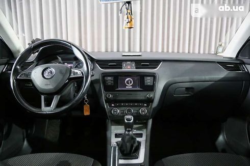 Skoda Octavia 2016 - фото 13