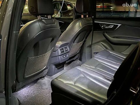 Audi Q7 2017 - фото 13
