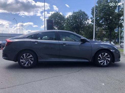 Honda Civic 2017 - фото 5