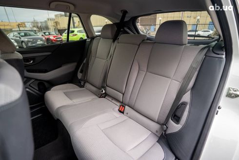 Subaru Outback 2019 - фото 5