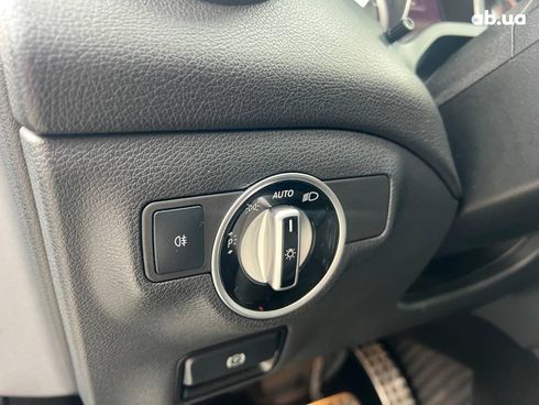 Mercedes-Benz CLA-Класс 2016 серый - фото 21