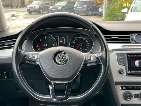 Volkswagen Passat 2014 белый - фото 24