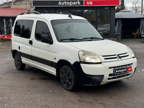 Citroёn Berlingo 2003 белый - фото 8