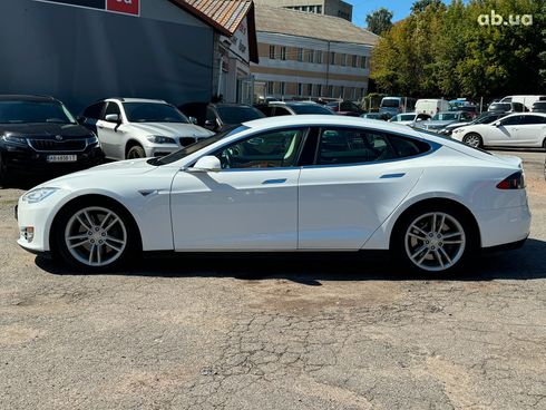 Tesla Model S 2013 белый - фото 14