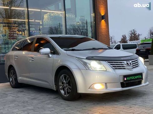 Toyota Avensis 2011 - фото 6