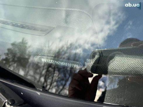 Volkswagen Transporter 2021 - фото 9