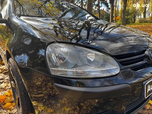 Volkswagen Golf 2004 черный - фото 4