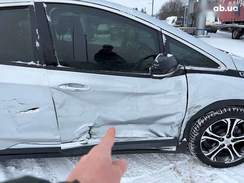 Chevrolet Bolt 2017 - фото 8