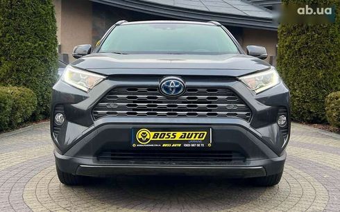 Toyota RAV4 2020 - фото 2