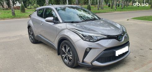 Toyota C-HR 2020 серый - фото 5