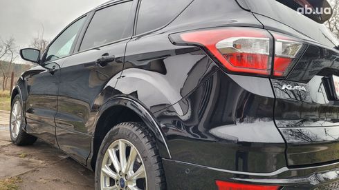 Ford Kuga 2017 черный - фото 4