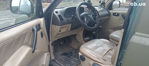 Nissan Terrano 2001 зеленый - фото 5