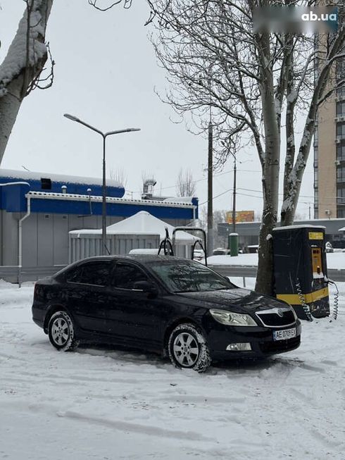 Skoda Octavia 2012 - фото 4