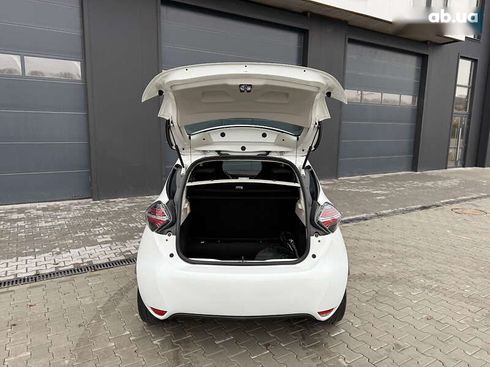 Renault Zoe 2020 - фото 10