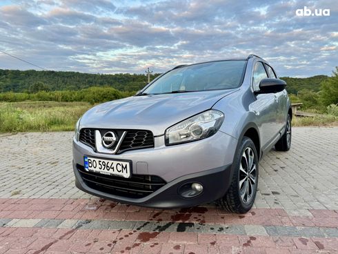 Nissan Qashqai 2013 серебристый - фото 14