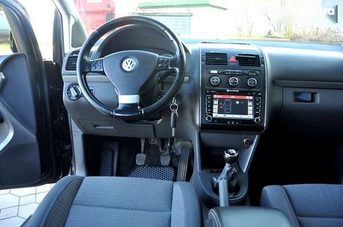 Volkswagen Touran 2005 - фото 20