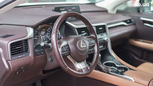 Lexus RX 2017 - фото 16