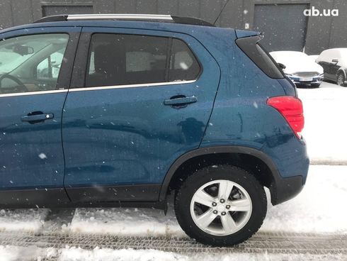 Chevrolet Trax 2019 синий - фото 4