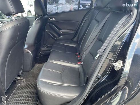 Mazda 3 2018 - фото 12