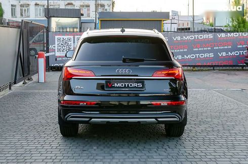 Audi Q5 2020 - фото 10