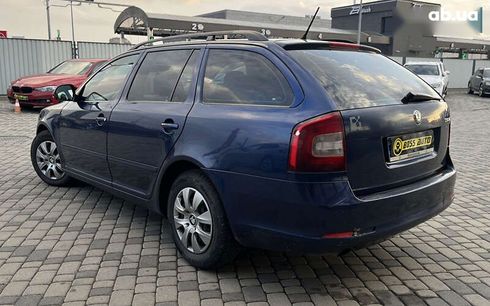 Skoda Octavia 2011 - фото 5
