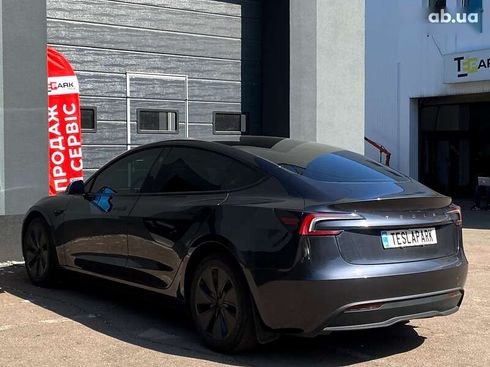 Tesla Model 3 2024 - фото 8