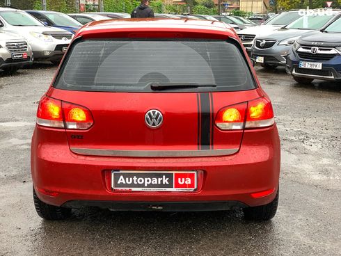 Volkswagen Golf 2009 красный - фото 6