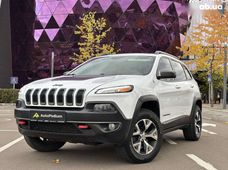 Продажа б/у Jeep Cherokee 2016 года в Киеве - купить на Автобазаре