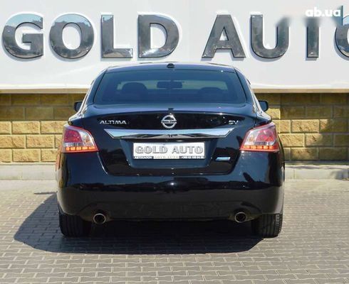 Nissan Altima 2013 - фото 14