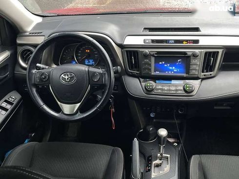 Toyota RAV4 2014 - фото 12
