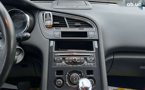 Peugeot 5008 2012 - фото 14