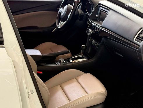 Mazda 6 2013 белый - фото 19
