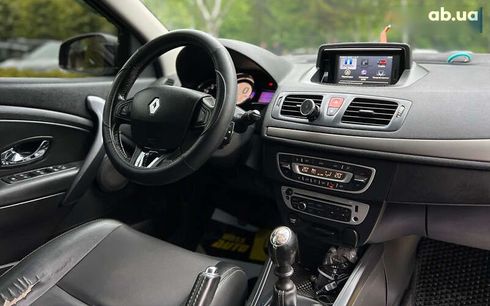 Renault Megane 2015 - фото 10