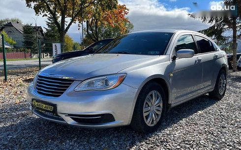 Chrysler 200 2011 - фото 3