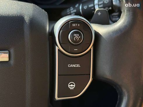 Land Rover Discovery 2017 - фото 25