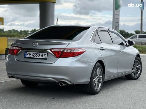 Toyota Camry 2016 - фото 9